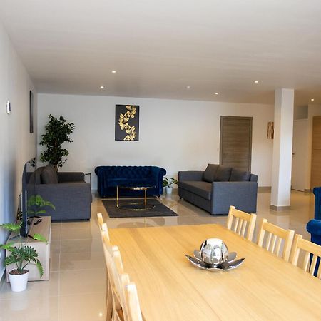 Residence Velours Avec Terrasse , Jardin Et Parking Champigny-sur-Marne Ngoại thất bức ảnh