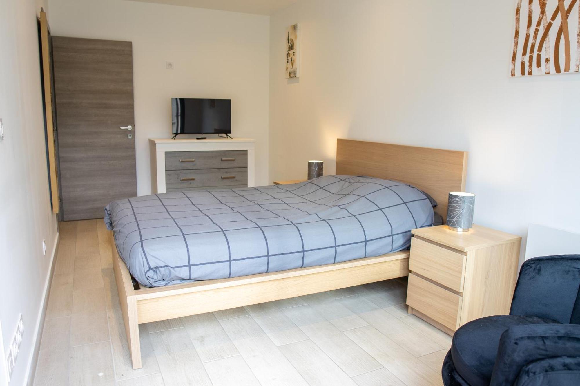Residence Velours Avec Terrasse , Jardin Et Parking Champigny-sur-Marne Ngoại thất bức ảnh